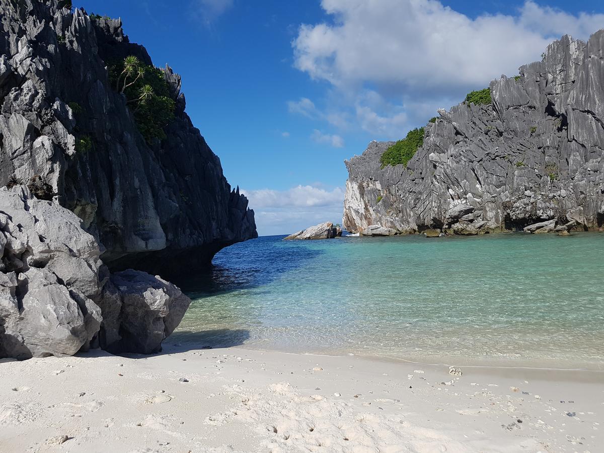 Sunny Island Resort (Adults Only) El Nido Luaran gambar